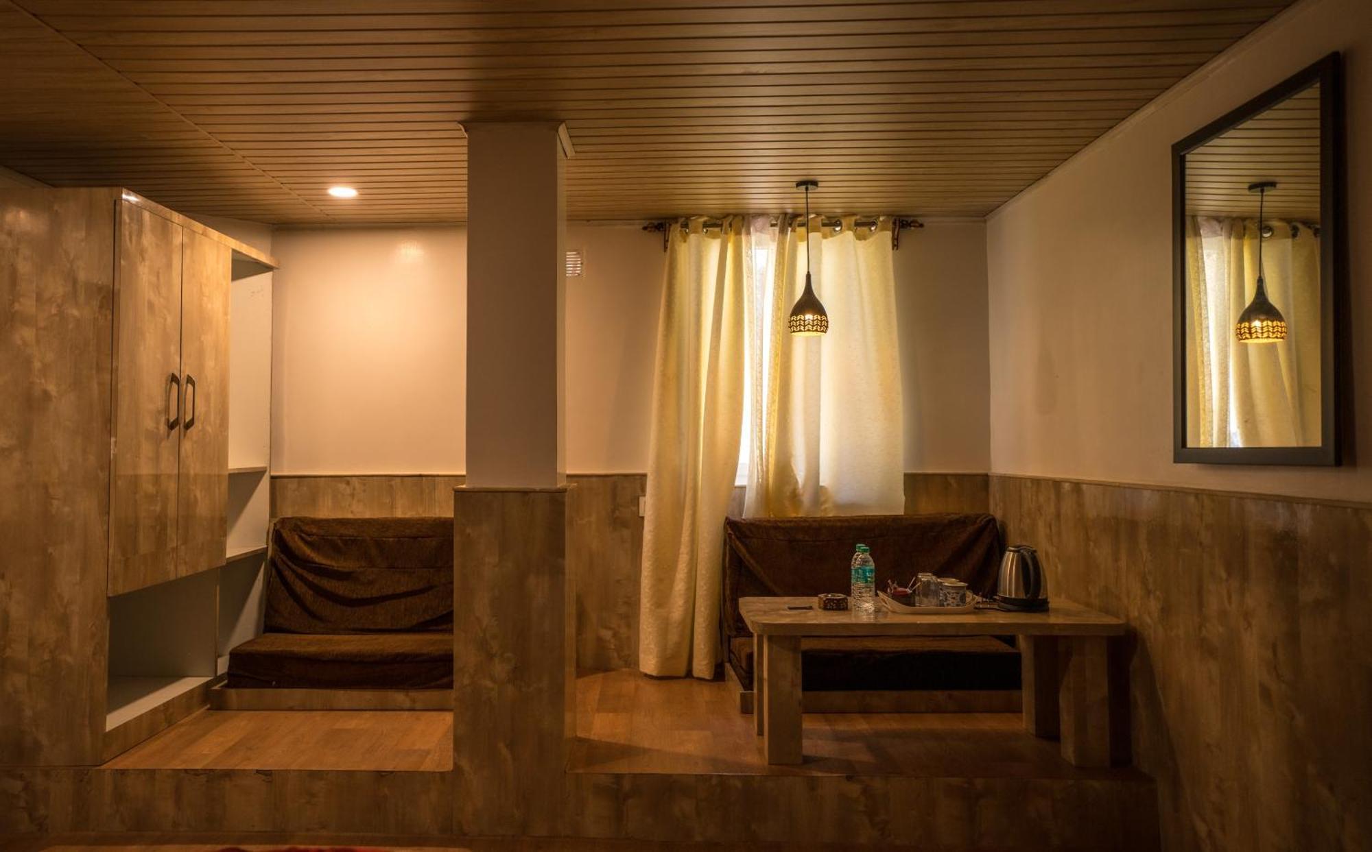 Darjeeling Guest House Deluxe Extérieur photo